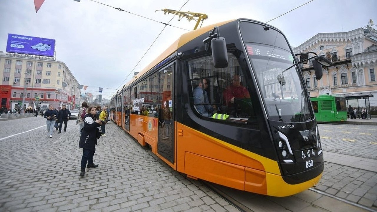 Главная картинка новости: Трамваи не доехали: закупку для Екатеринбурга завернула ФАС