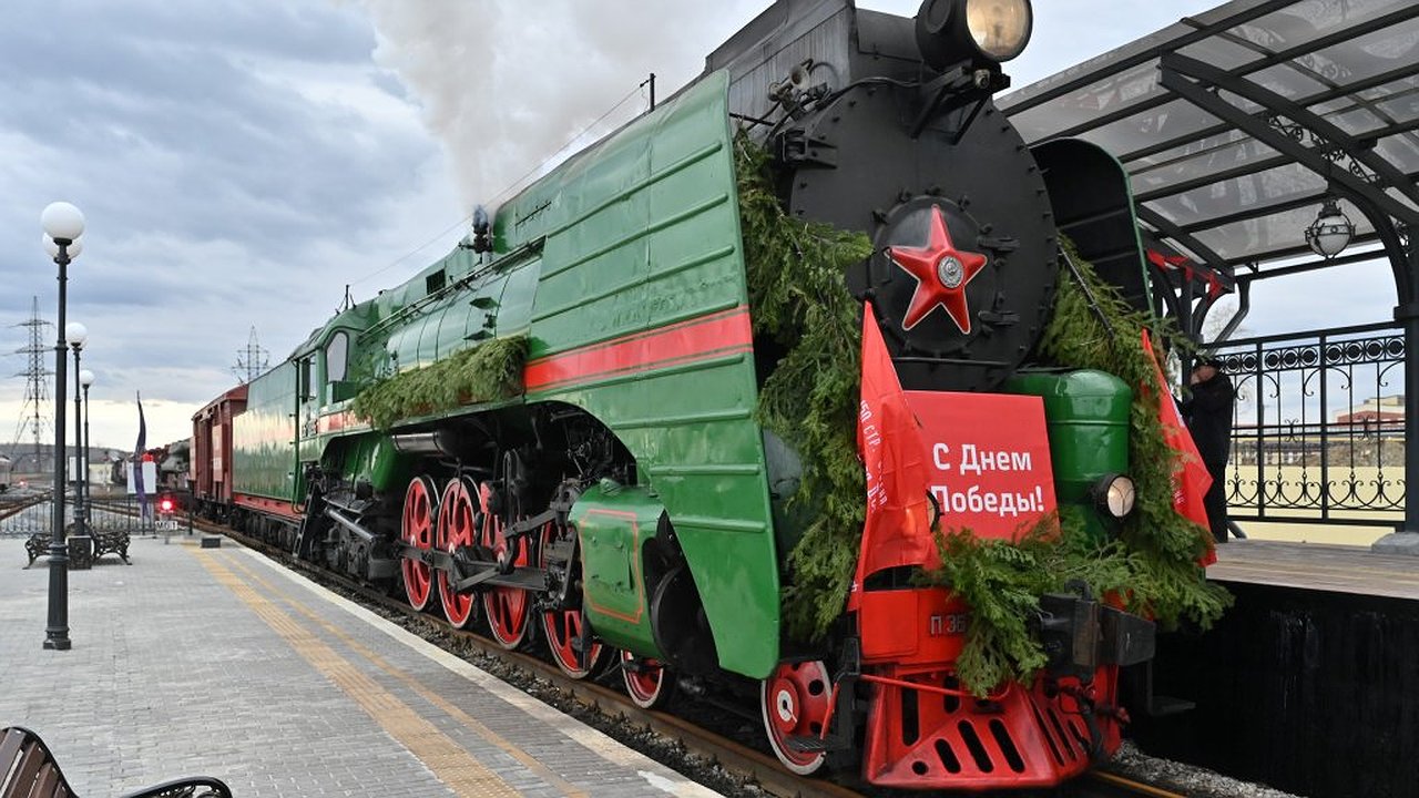 Главная картинка новости: Как Верхняя Пышма встречала «Эшелон Победы»