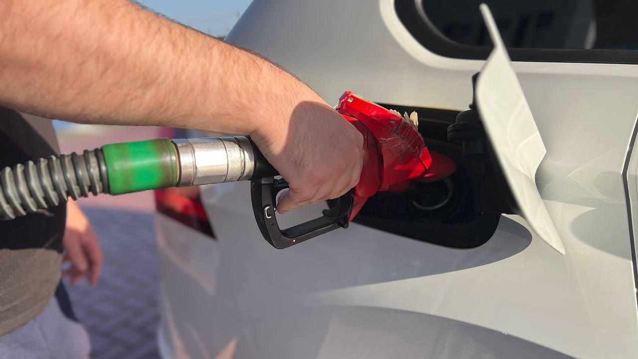 Главная картинка новости: Экономия топлива без ущерба: 5 проверенных способов, которые нужно знать каждому водителю