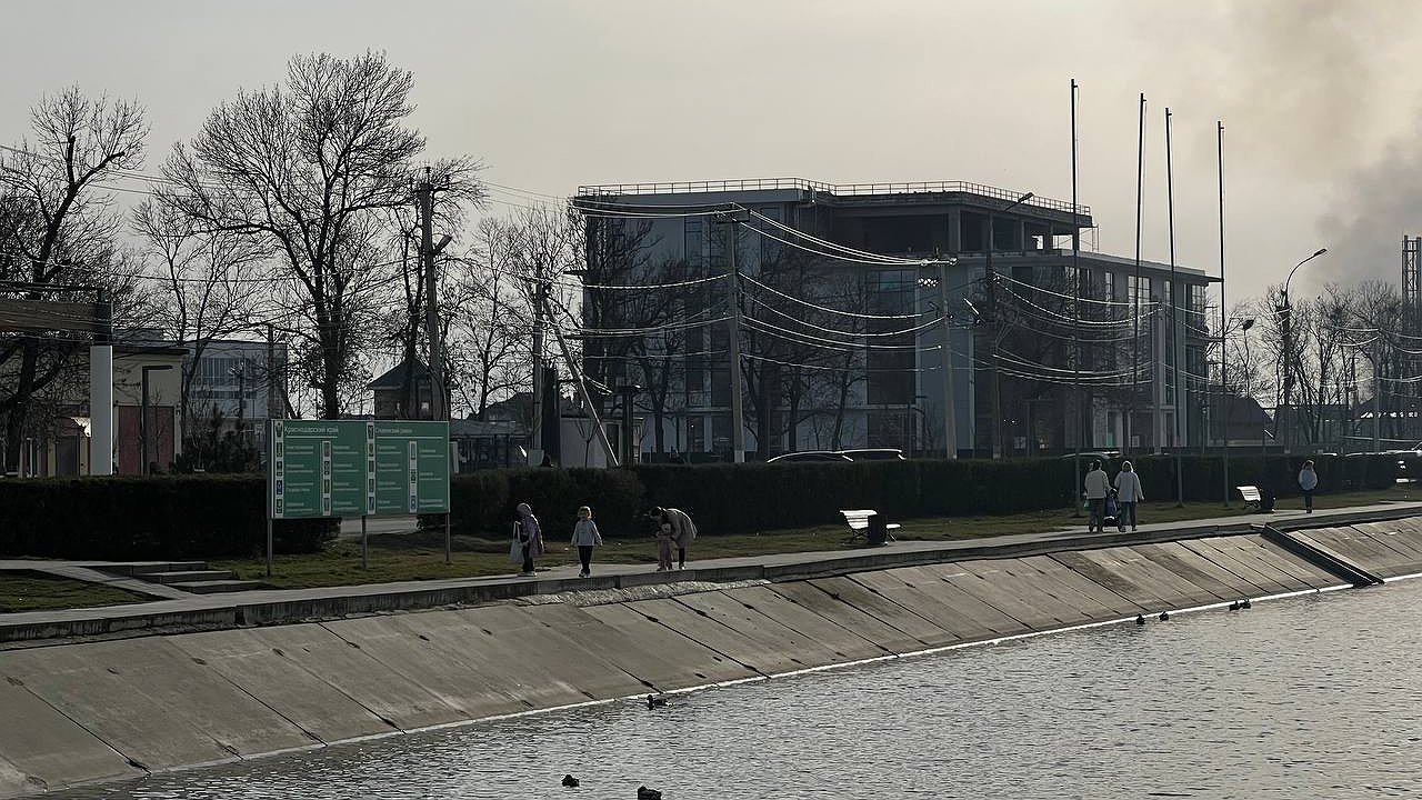 Главная картинка новости: «Адская жара начнется в июне»: метеорологи дали россиянам неприятный прогноз на начало лета