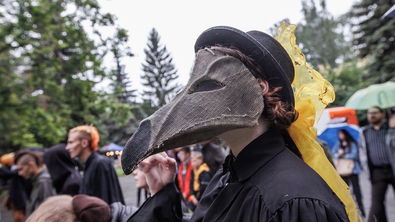 Главная картинка новости: Куда сходить в июне в Екатеринбурге — 9 ярких событий