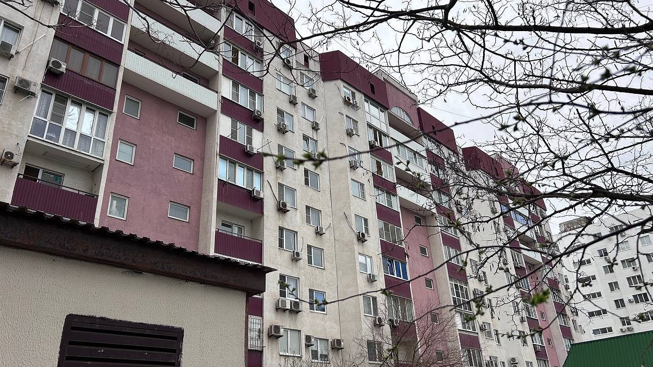 Главная картинка новости: Тем кто прописан в квартире понизят плату за ЖКУ: приняли новые правила с 20 июня