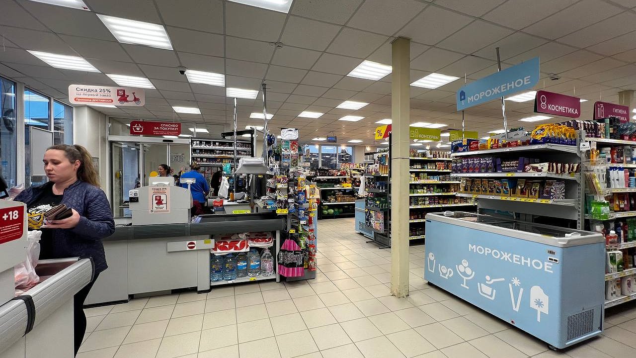 Главная картинка новости: С 4 июля это пропадёт из всех магазинов: владельцы «Пятёрочки» и «Магнита» приняли решение