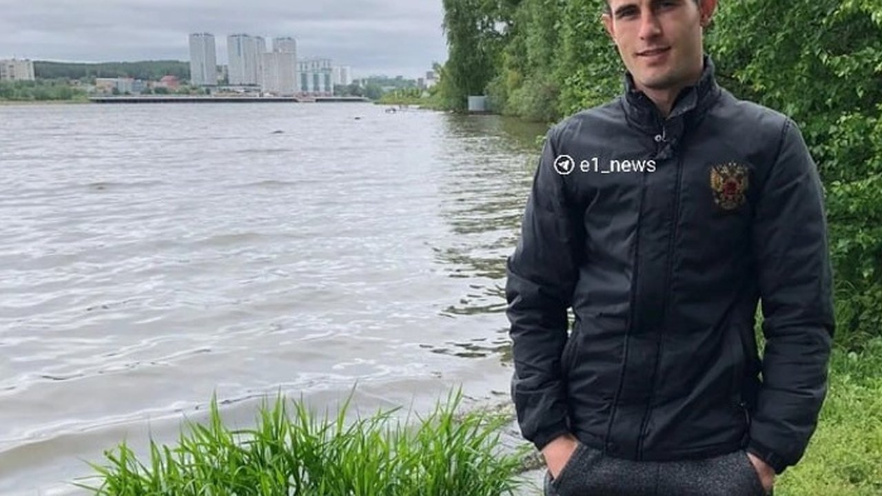 Главная картинка новости: «Погиб, отрабатывая чужую смену»: в Екатеринбурге вдова требует 25 миллионов от РЖД за смерть мужа