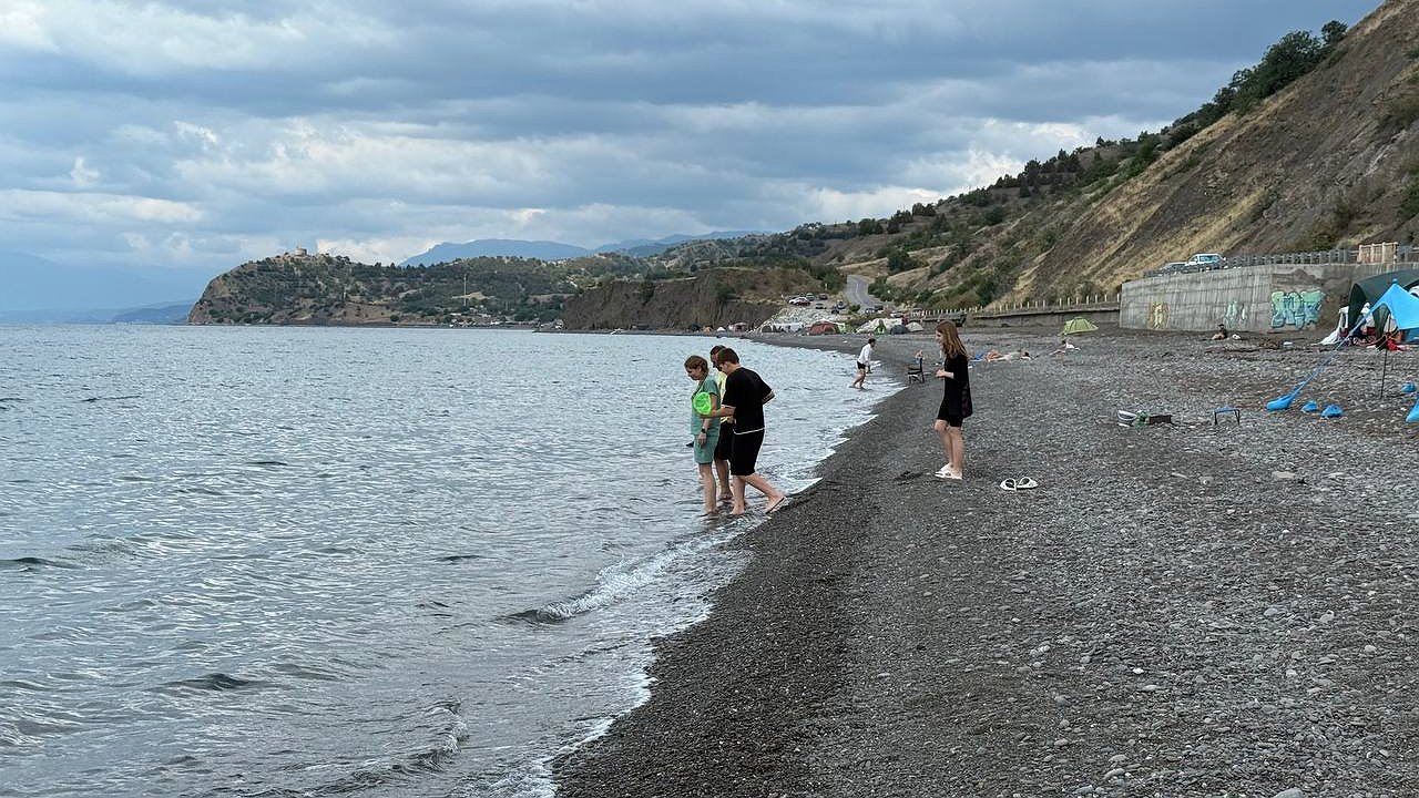 Главная картинка новости: Гидрометцентр информирует: в июле и августе россиян ждет адская погода - прогноз