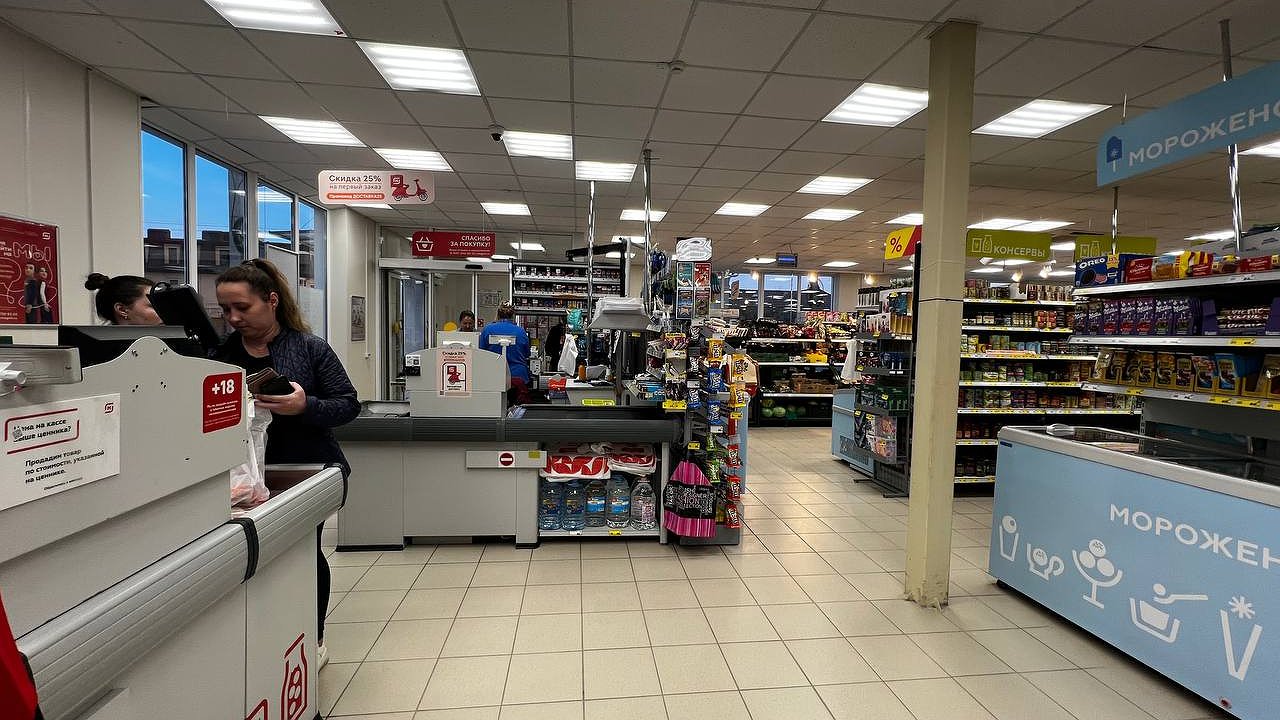 Главная картинка новости: «Покупателей больше не пустят в магазины»: «Пятёрочка», «Магнит» и «Ашан» приняли  новое решение