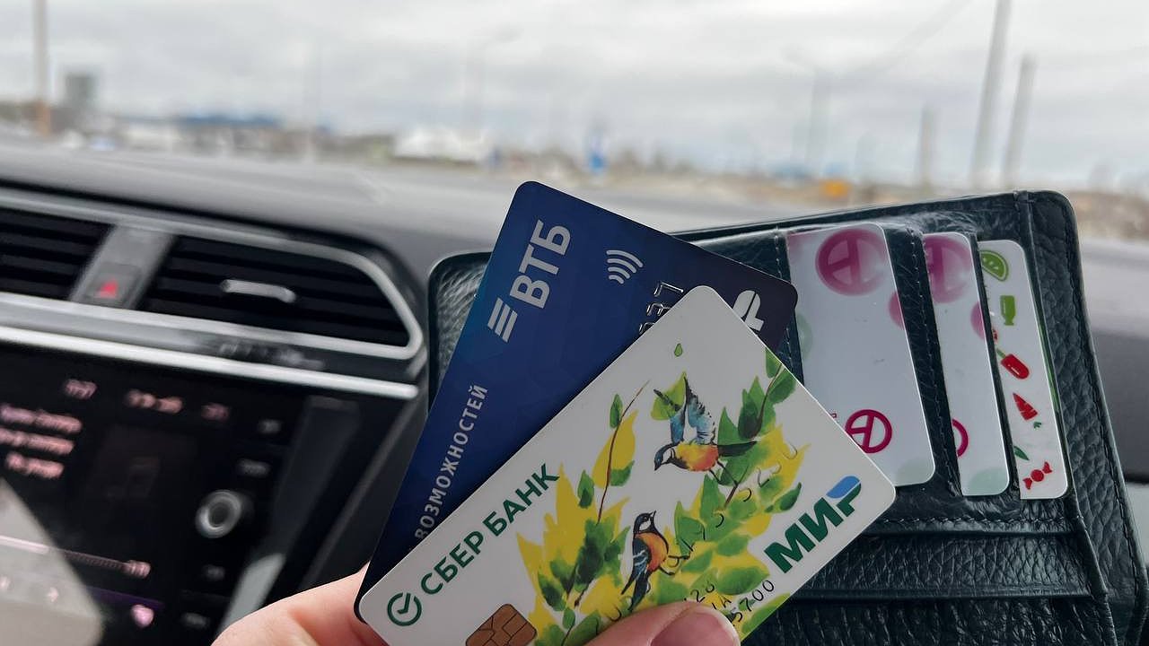 Главная картинка новости: Уже с завтрашнего дня: Сбербанк сделал заявление для россиян, у кого на телефоне есть приложение «Сбербанк Онлайн»