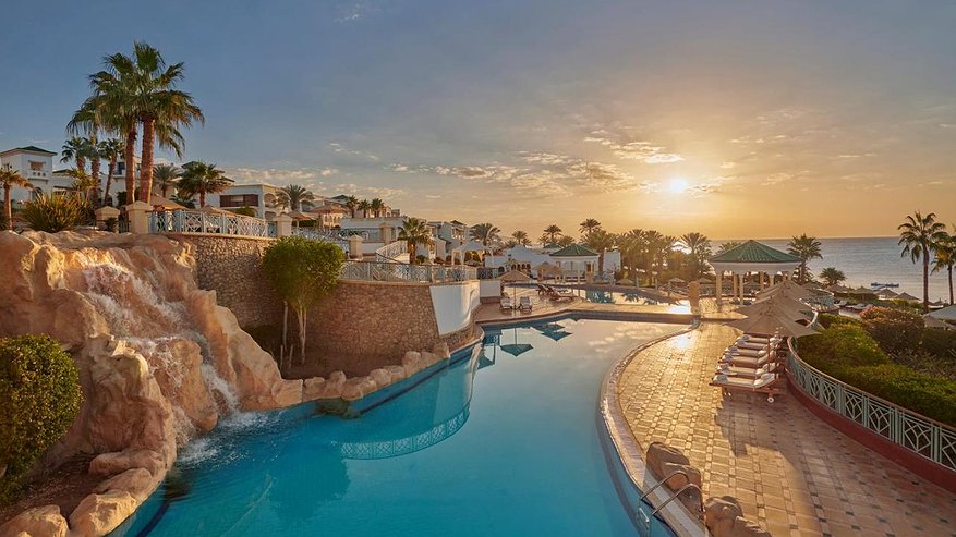 Главная картинка новости: Россияне скупают туры на осень в райскую страну по низкой цене