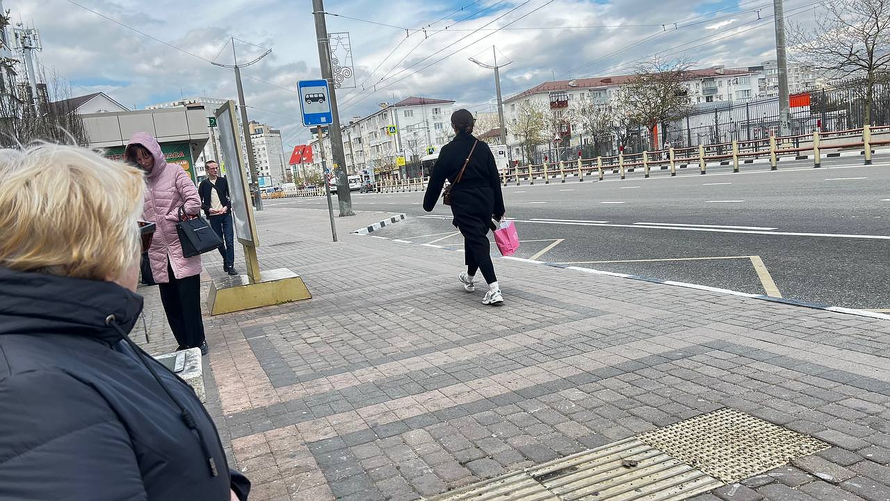 Главная картинка новости: Как правильно вести разговор с теми, кто вас совсем не уважает: 5 приёмов для сохранения достоинства