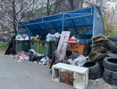 Свалка в микрорайоне: жители Синих Камней остались без вывоза мусора