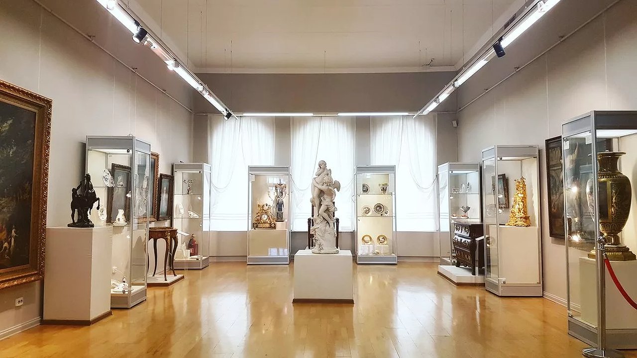 Главная картинка новости: Не сидите дома: 3 причины провести последние выходные октября в музеях Екатеринбурга