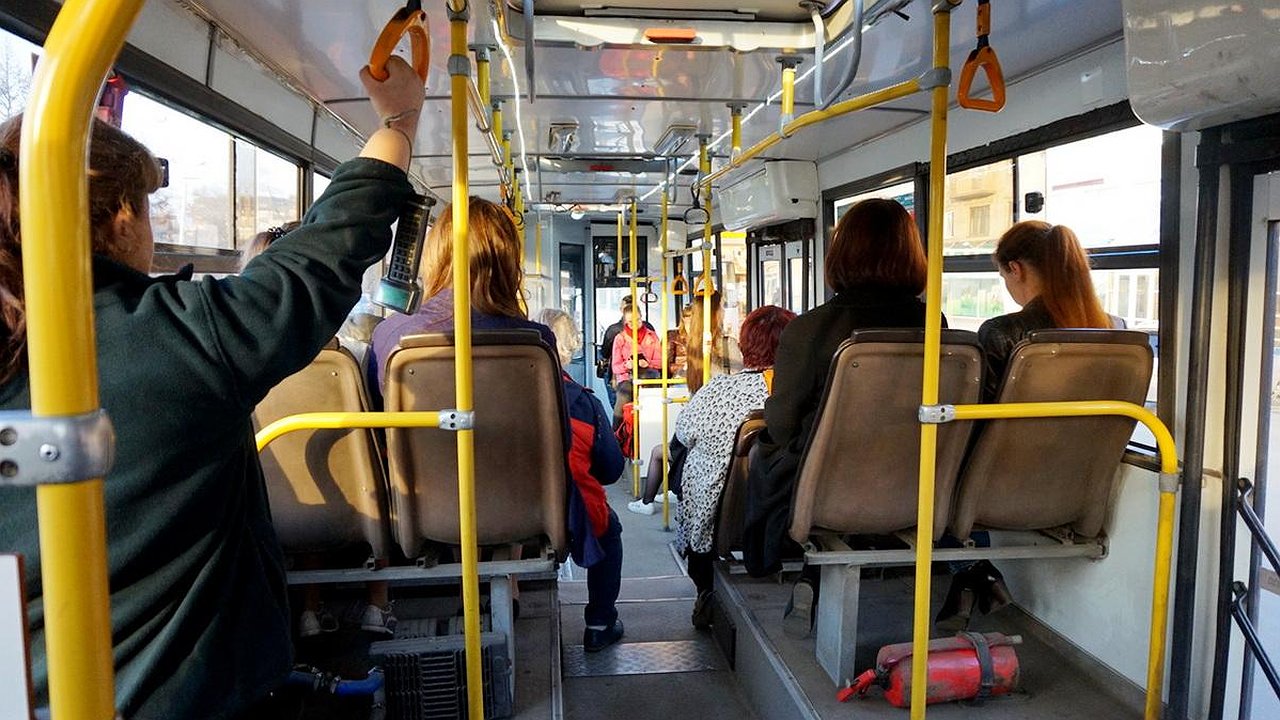 Главная картинка новости: «Екарт нет»: в центре Екатеринбурга раскупили проездные для выгодных поездок