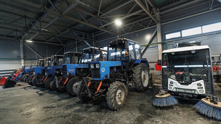 Главная картинка новости: Алексей Орлов усилил уборку Екатеринбурга: создана дополнительная дневная смена