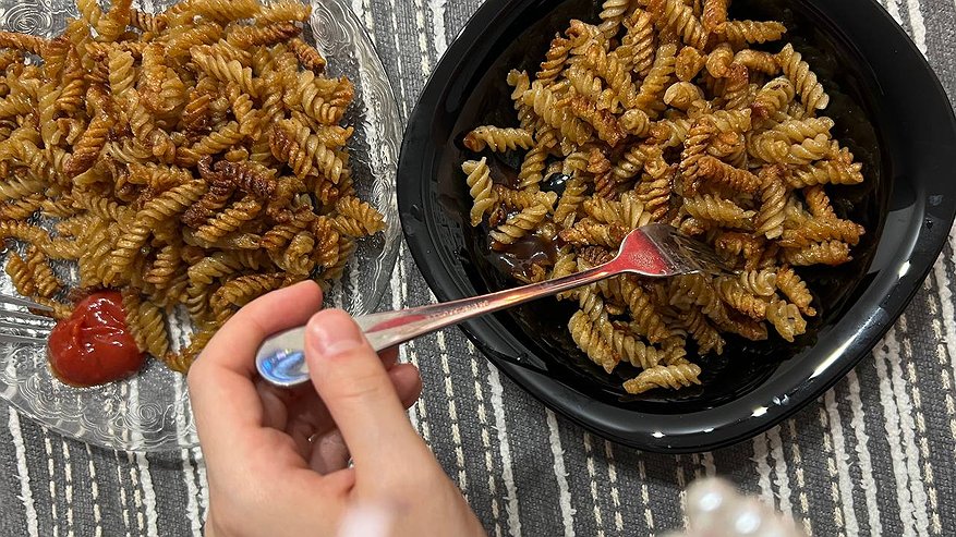 Главная картинка новости: Разрушаем главный миф диетологии: почему есть перед сном не только можно, но и нужно