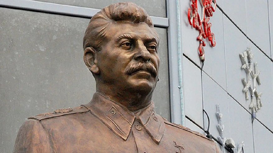 Главная картинка новости: Екатеринбург останется без памятника Сталину: комиссия не смогла договориться