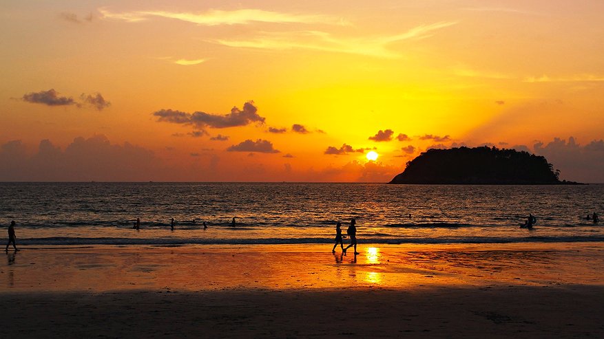 Главная картинка новости: 25 закатов, ради которых путешественники готовы объехать весь мир: эти кадры стоят того