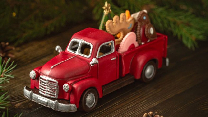 Главная картинка новости: В Екатеринбурге откроется новогодняя ярмарка с товарами от 45 уральских производителей