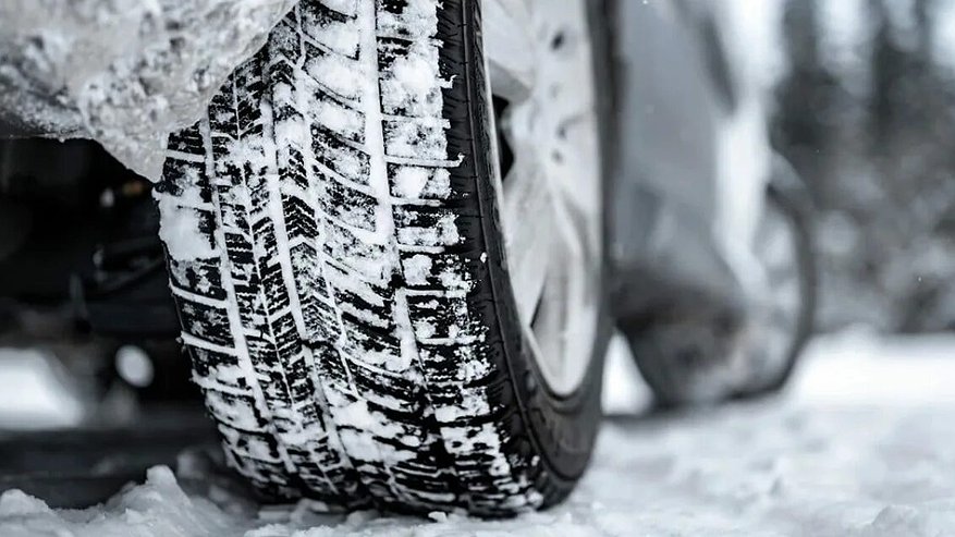 Главная картинка новости: С декабря водителей начнут штрафовать за нестандартные диски: ГИБДД усиливает контроль