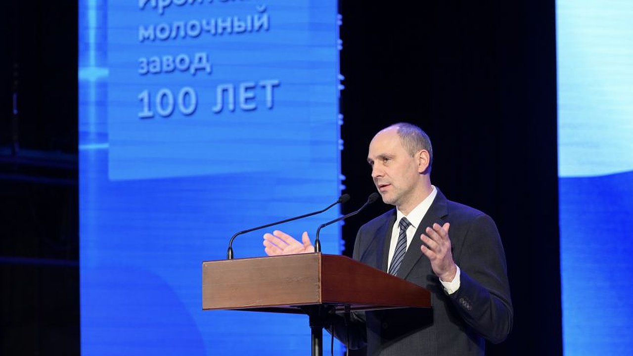 Главная картинка новости: В Свердловской области построят крупнейший молочный комплекс на 3600 коров