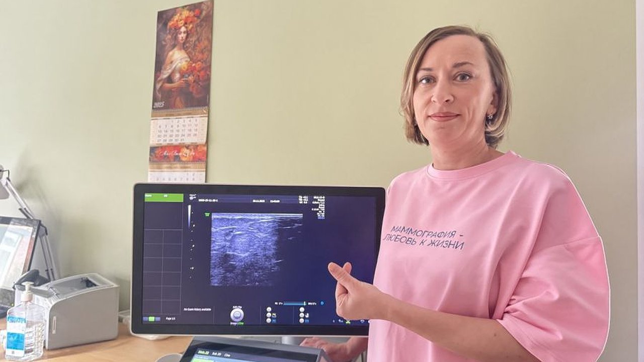 Главная картинка новости: Свердловчанки запустили флешмоб #ЯПРОШЛА в честь здоровья мам