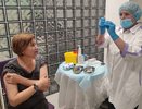 Почти 3000 уколов в торговых центрах: как прошла «удобная» вакцинация от гриппа в Екатеринбурге