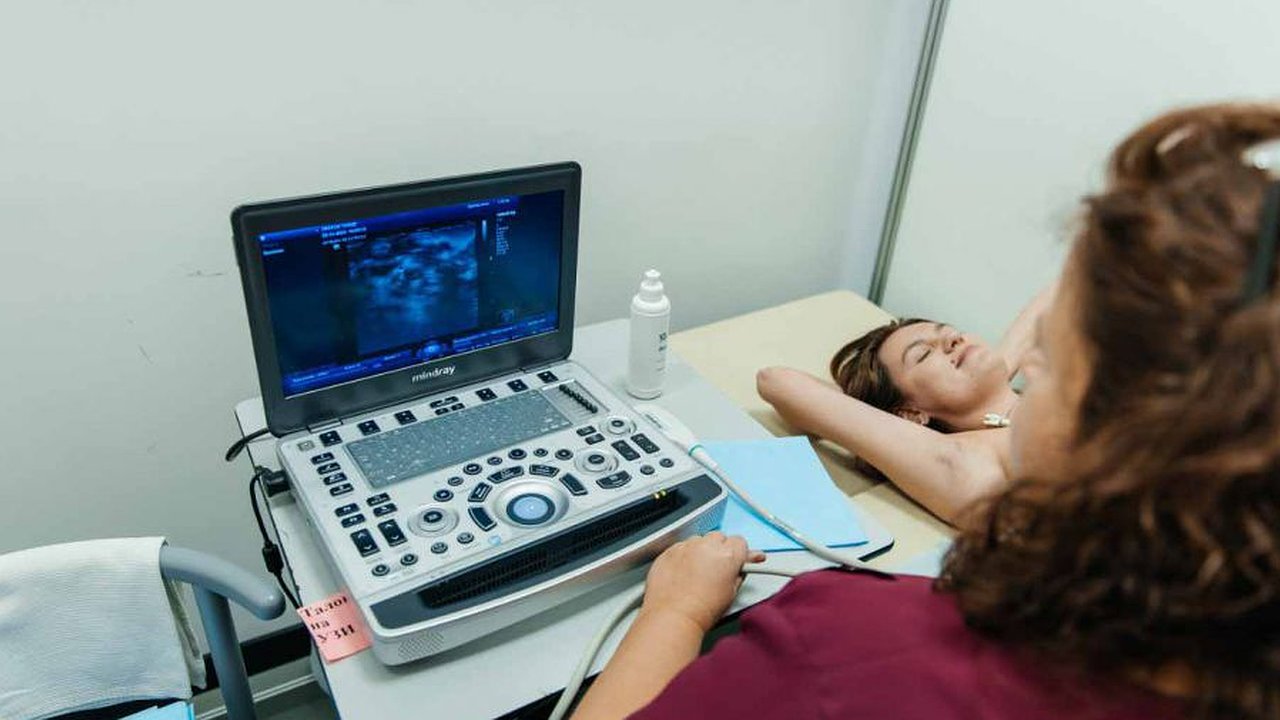 Главная картинка новости: Профилактика в торговом центре: 6 декабря свердловчанки смогут бесплатно обследовать грудь и пройти диспансеризацию