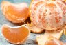 Миниатюра новости: В Европе кожура мандарина ценится дороже самого фрукта, а мы выбрасываем: эффективно помогает в быту