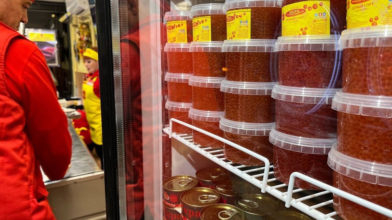 Главная картинка новости: Как выбрать идеальную красную икру: советы эксперта для жителей Свердловской области