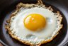 Миниатюра новости: Не сливочное масло и не оливковое: вот на чем готовят яичницу знающие кулинары — теперь всегда так делаю