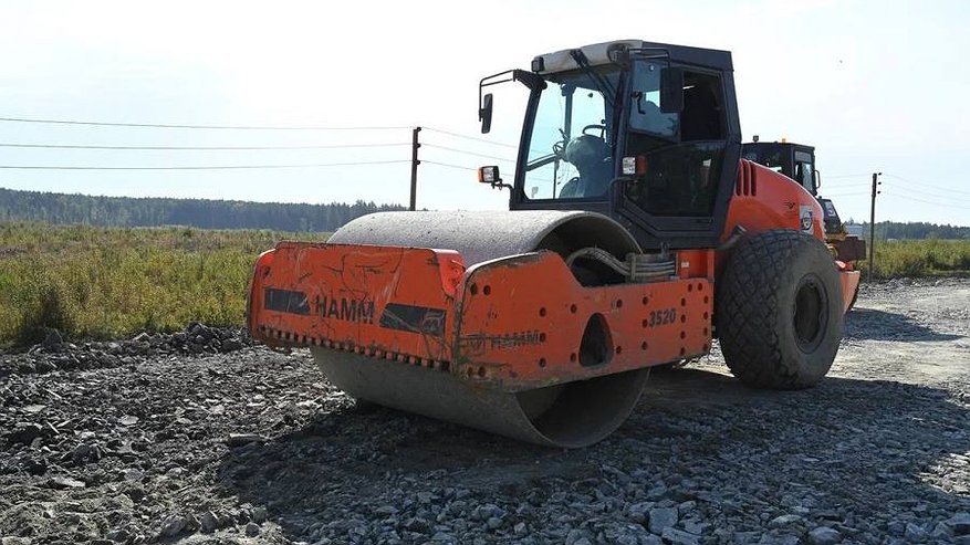 Главная картинка новости: На дорожный ремонт в четырёх городах области выделили дополнительно 460 млн рублей