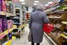 Миниатюра новости: Какие товары в супермаркетах сильно упадут в цене с 27 декабря