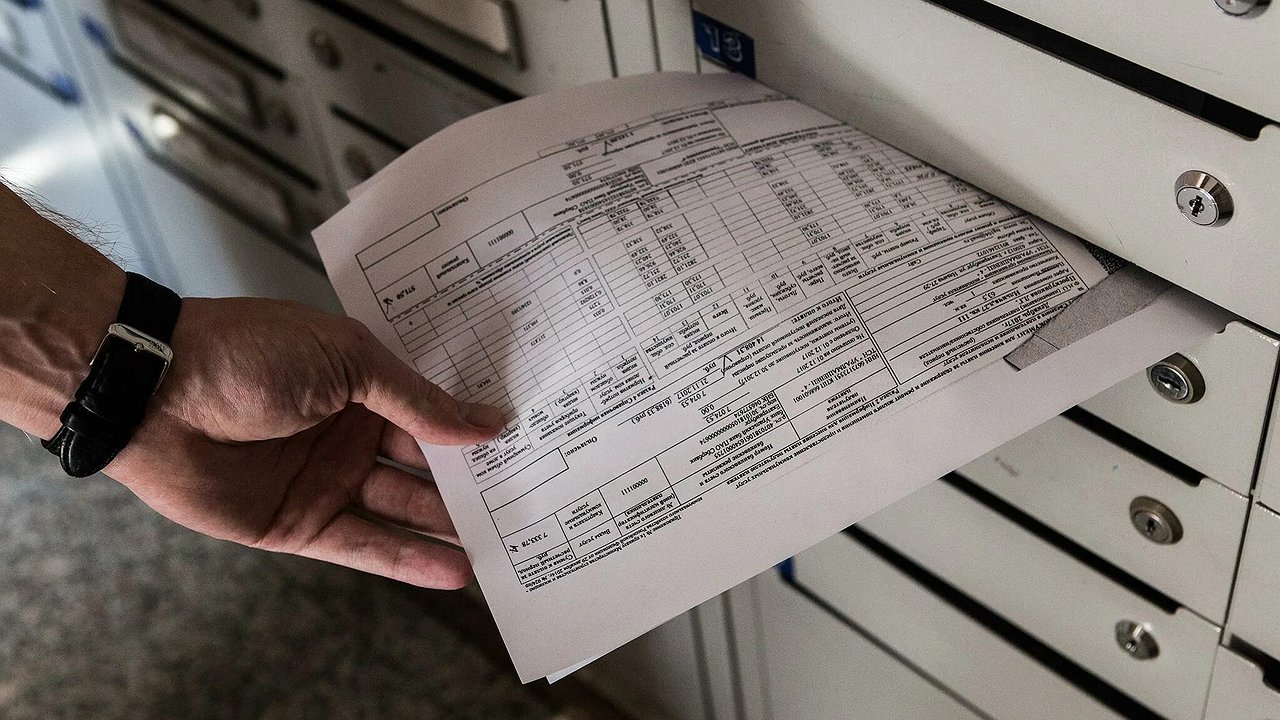 Главная картинка новости: Плата за ЖКХ повысится с января: на сколько увеличатся счета за квартиру