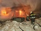800 квадратов огня: в Екатеринбурге ликвидировали крупный ночной пожар на складе
