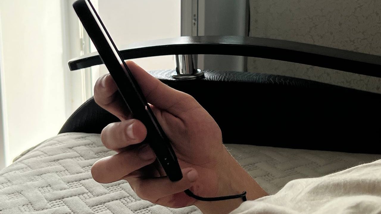 Главная картинка новости: Вам звонит «Номер скрыт». Вот кто на самом деле может быть на том конце провода