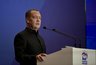 Миниатюра новости: Медведев в Екатеринбурге запустил формирование новой народной программы «Единой России» — как внести предложение