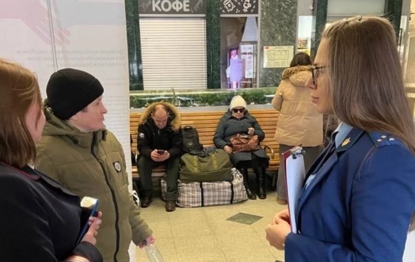 Прокуратура на взводе: в Екатеринбурге началась проверка из-за массового срыва графика поездов