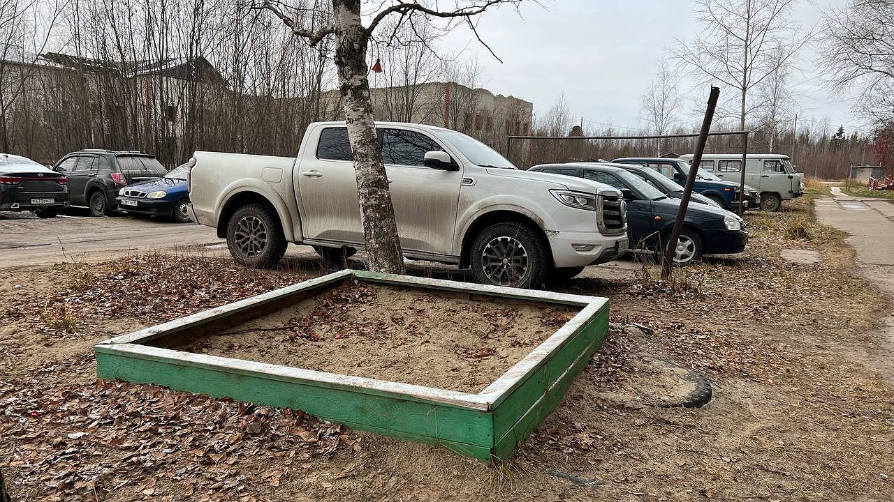 Главная картинка новости: Всесезонные шины: стоит ли брать, чтобы не менять резину дважды в год, и как они ведут себя в российскую зиму