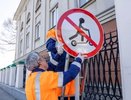 Самокатам и электроскейтбордам вход воспрещён: в центре Екатеринбурга устанавливают новые знаки