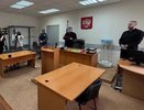 Житель Екатеринбурга получил срок за нападение на девушку-курьера и инвалида