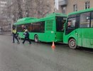 Два пассажирских автобуса столкнулись на Малышева в Екатеринбурге