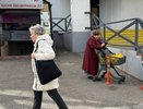 Банки усилили контроль за картами пенсионеров: регулярные переводы могут отменить льготы