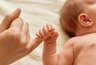 В Свердловской области за неделю родились 635 детей, включая 9 пар близнецов и одну тройню