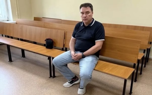 Директора УК в Ревде оштрафовали на 150 тысяч за снег, упавший на младенца