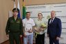 «Гордимся вашими сыновьями»: в Екатеринбурге вручили благодарственные письма семьям участников СВО