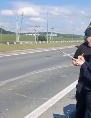 Смертельное ДТП в Сысертском районе 13 июня: водитель Renault Sandero насмерть сбила велосипедиста на трассе М-5 «Урал»