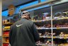 Пенсионерам рекомендовали сделать запасы продуктов в июне: почему
