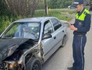 В Ивделе внедорожник перевернулся после столкновения с легковушкой — никто не пострадал