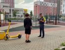 Ребёнок в больнице: в Екатеринбурге юноша на самокате сбил малыша