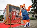 В парке Маяковского появился гигантский куб со спортивными играми: как выглядит новый арт-объект