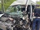 На Серовском тракте микроавтобус с 17 пассажирами столкнулся с трактором
